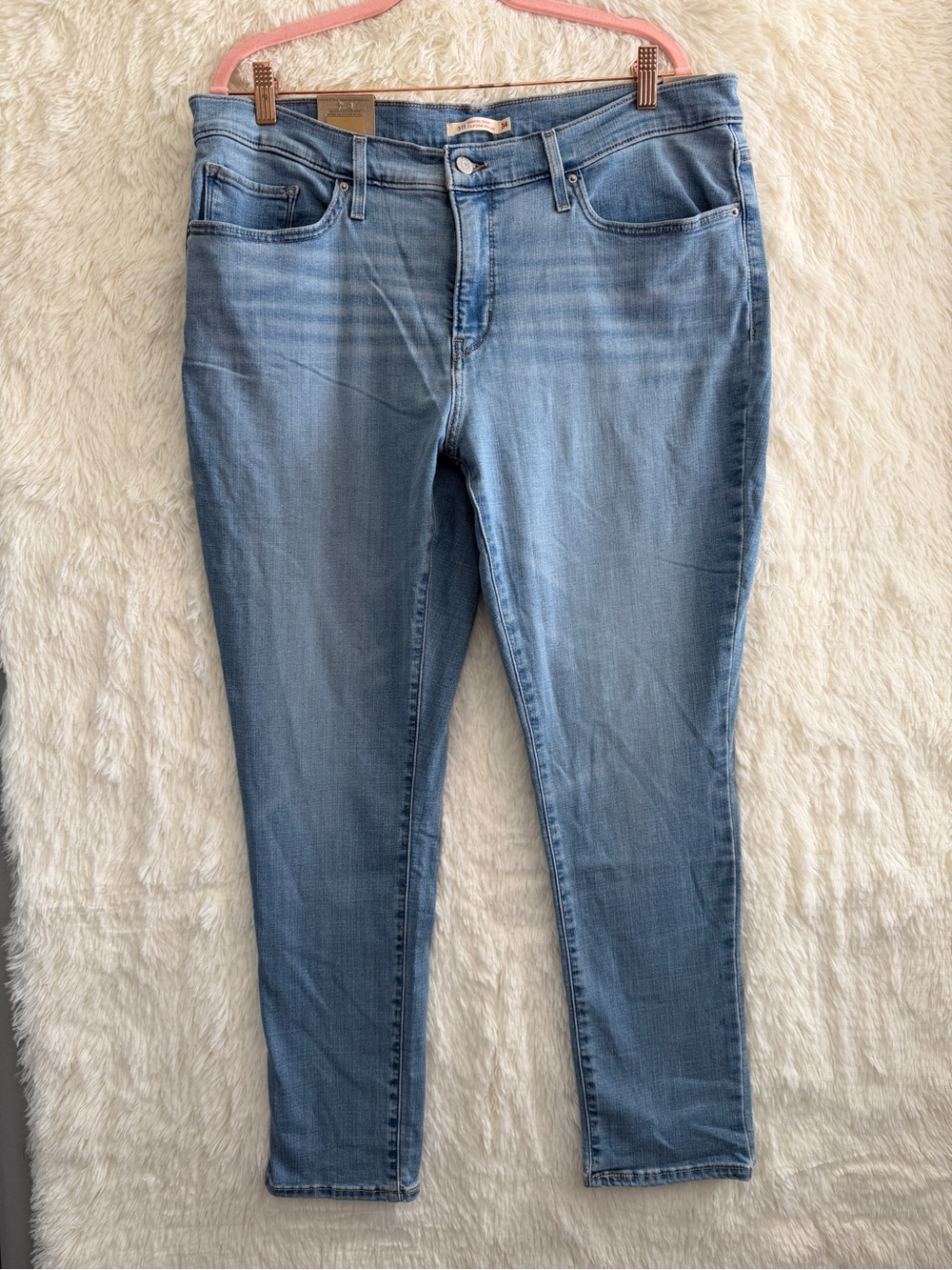 Levi's Womens 311 Shaping Skinny Jeans Size 34 Light Wash Normcore Everyday Wear